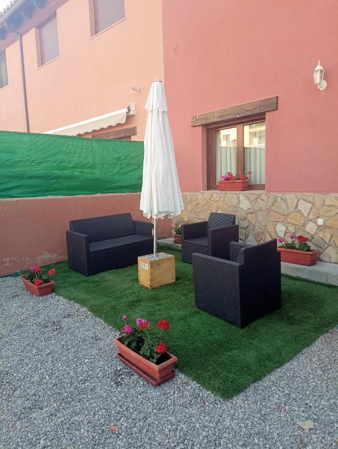 Casa Rural Claudia Albarracín Екстериор снимка