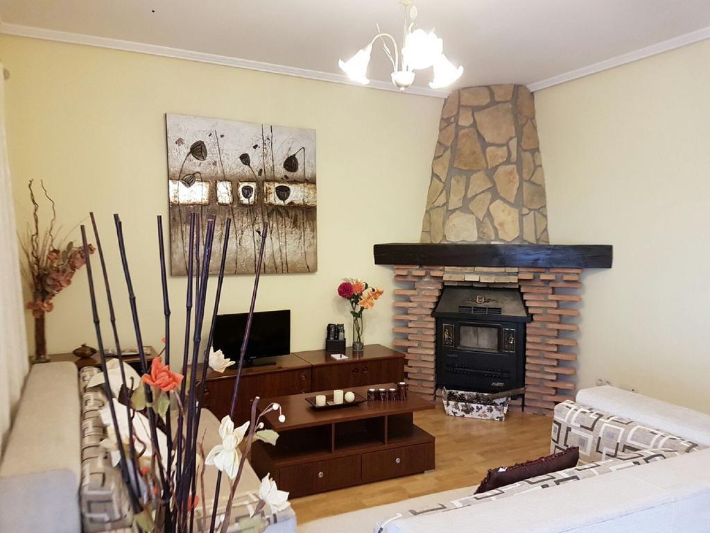 Casa Rural Claudia Albarracín Екстериор снимка